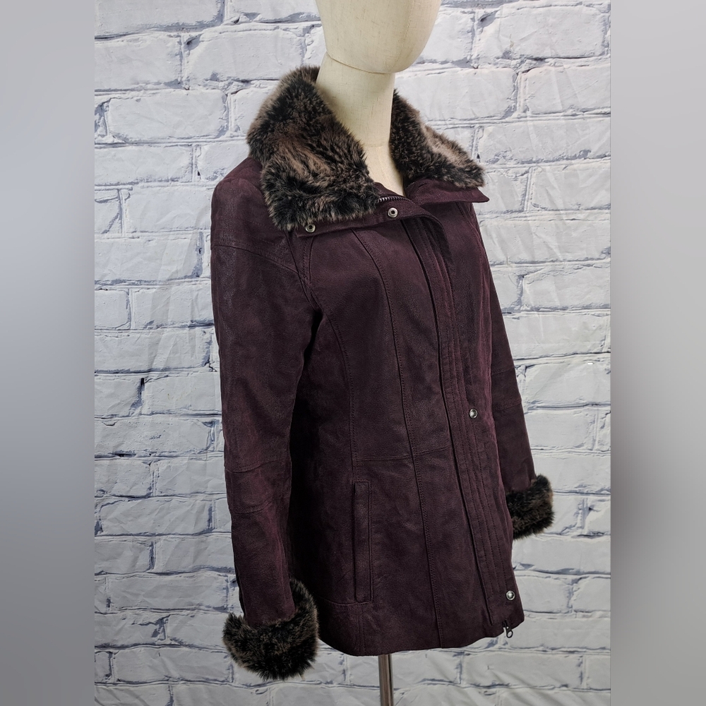Danier Women's Leather Jacket Winter Coat with Fur Trim Purple Zip Cuffs Small - Picture 10 of 16